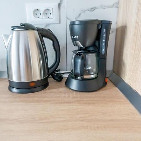 Your New And Modern Home ブカレスト エクステリア 写真