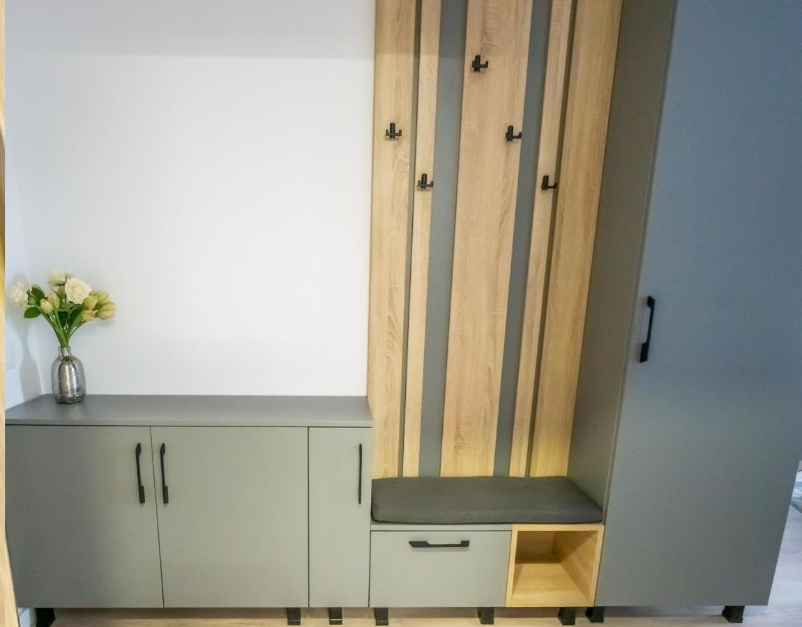 Your New And Modern Home ブカレスト エクステリア 写真