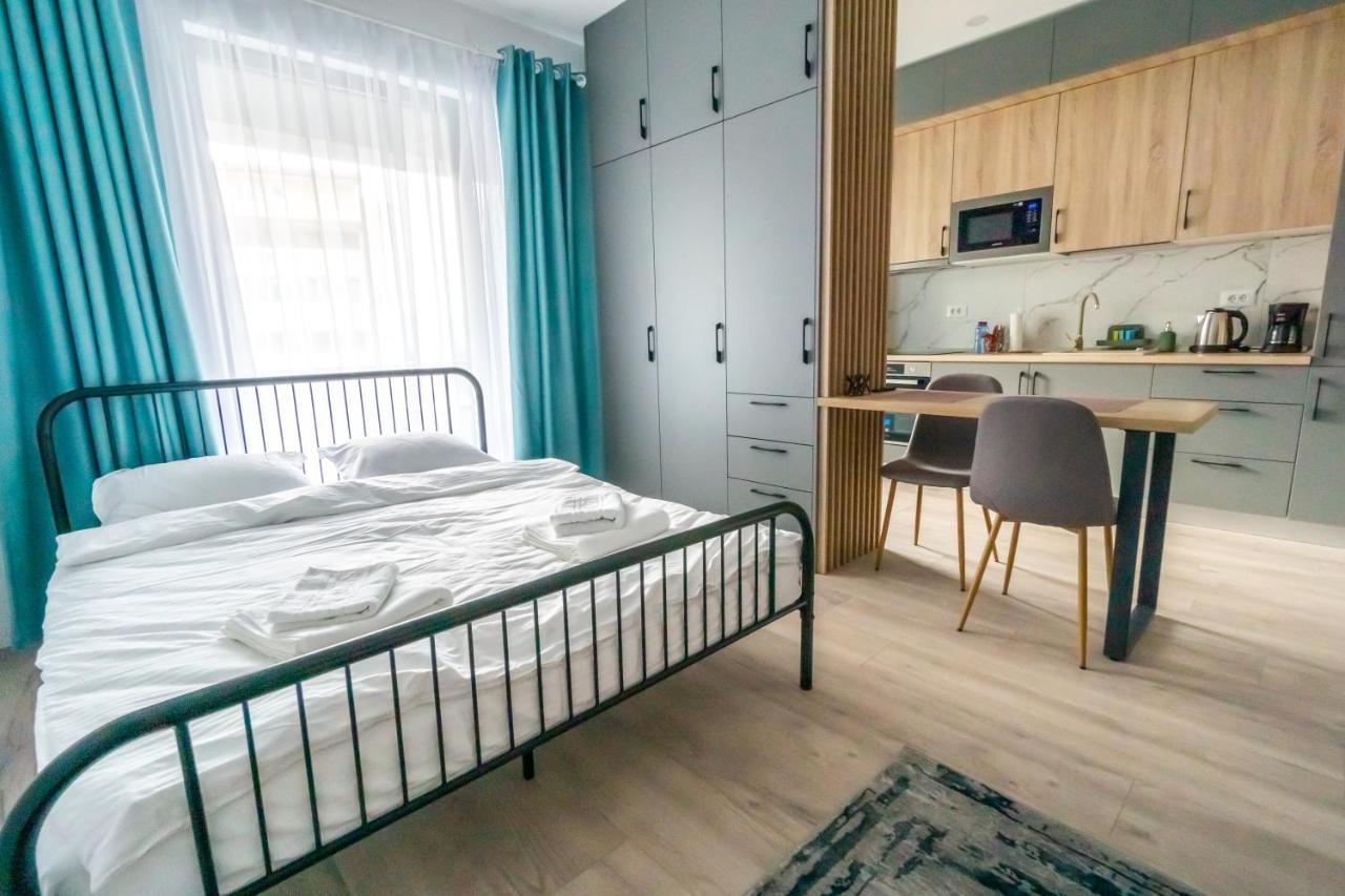 Your New And Modern Home ブカレスト エクステリア 写真