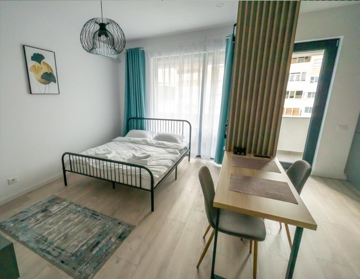 Your New And Modern Home ブカレスト エクステリア 写真