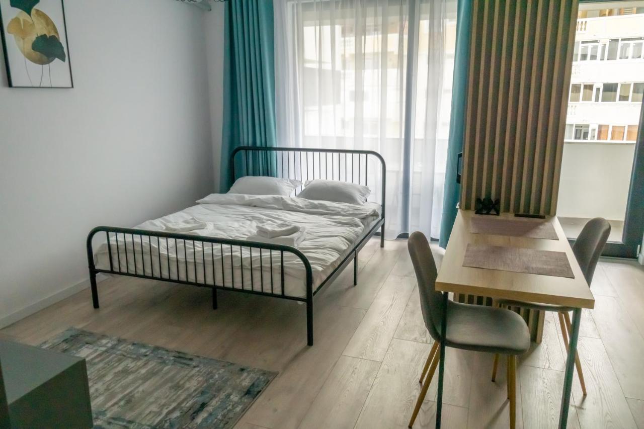 Your New And Modern Home ブカレスト エクステリア 写真